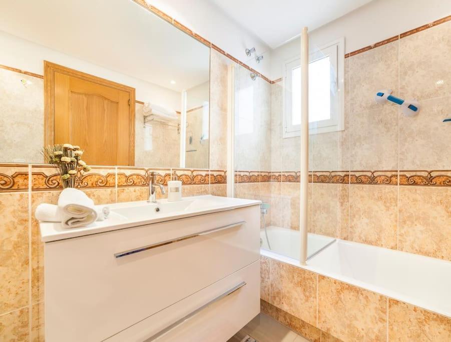 Eureka Sea Views & Comfort Apartment Cala Millor (Mallorca)