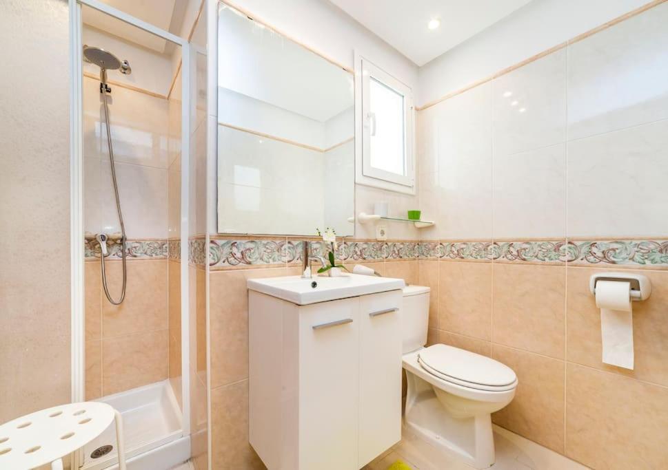 Eureka Sea Views & Comfort Apartment